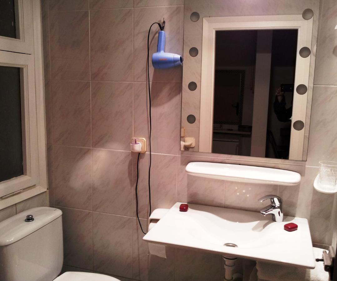 Apartaments Mare Nostrum シッチェス エクステリア 写真
