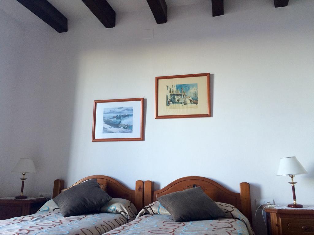 Apartaments Mare Nostrum シッチェス 部屋 写真