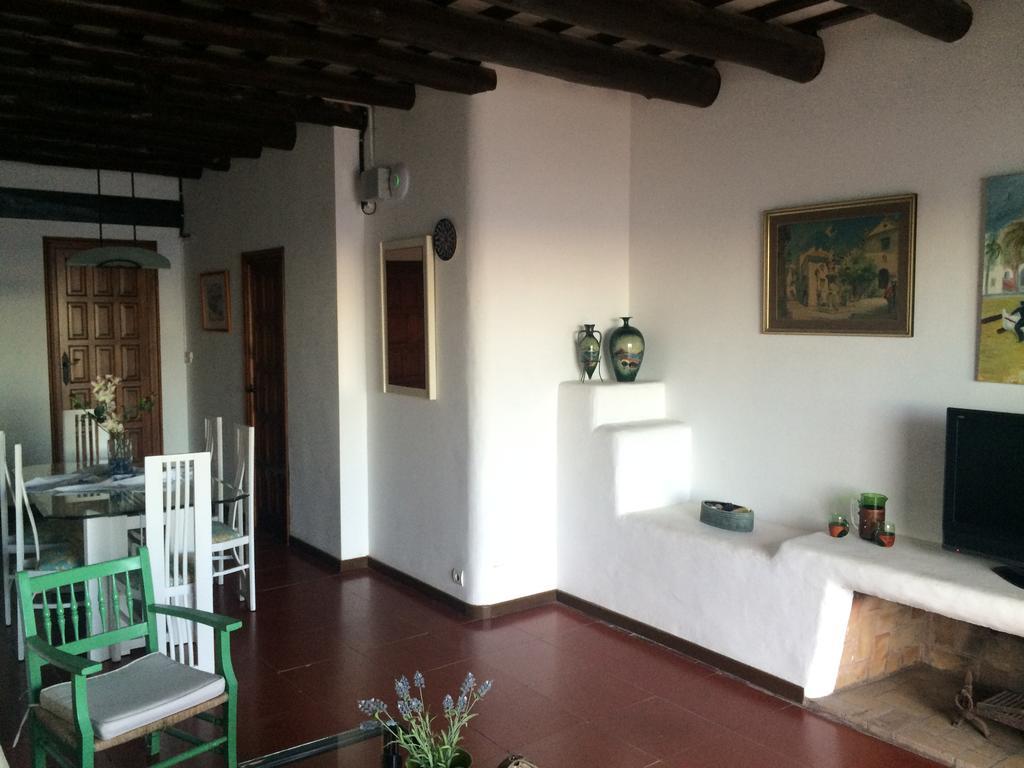 Apartaments Mare Nostrum シッチェス 部屋 写真